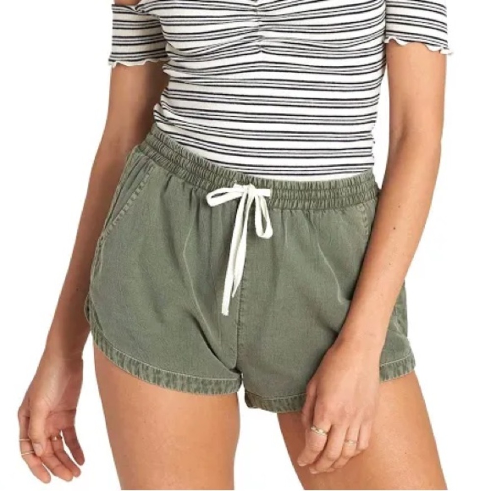 Billabong Road Trippin Women’s shorts Green M